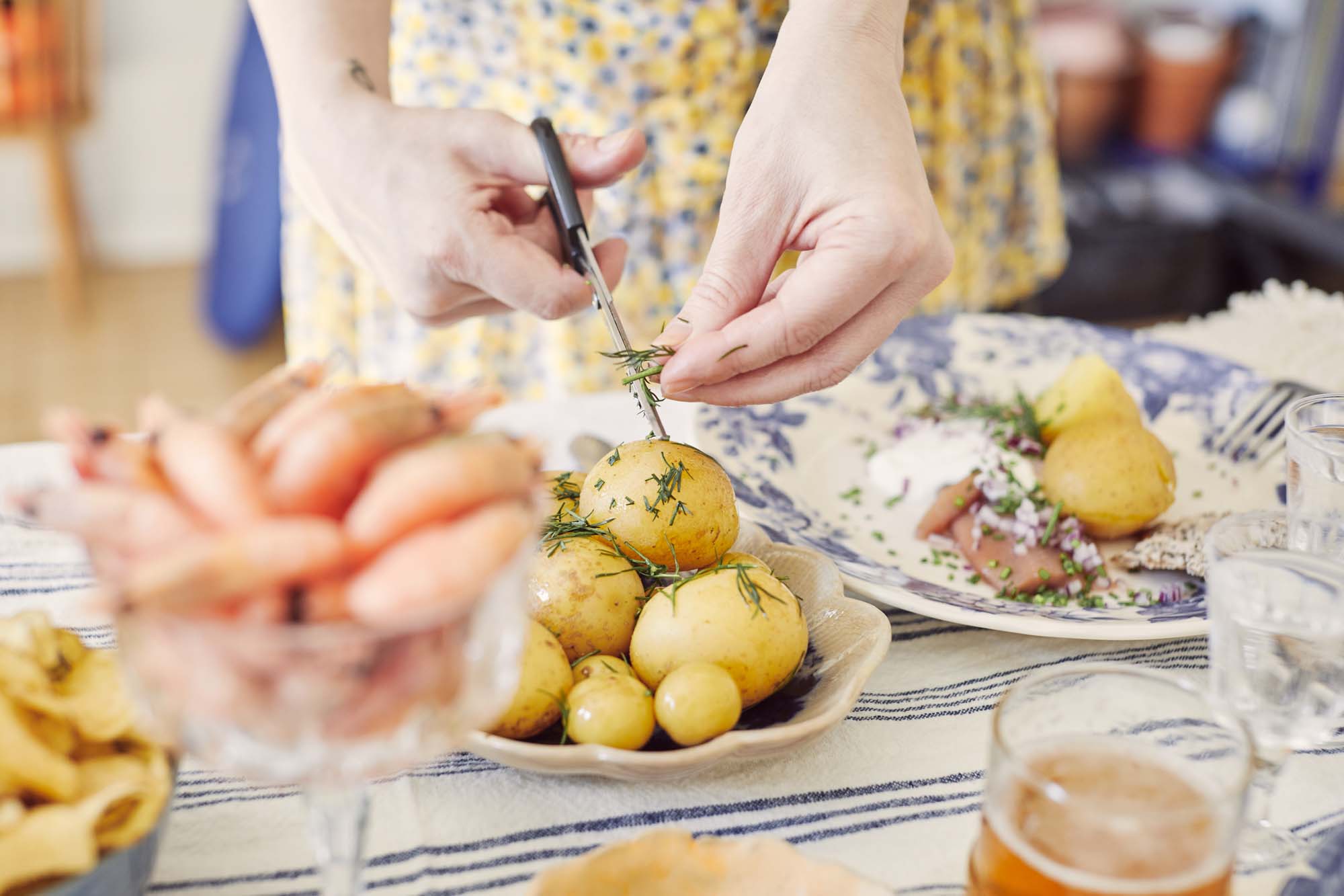 Potatis med dill på